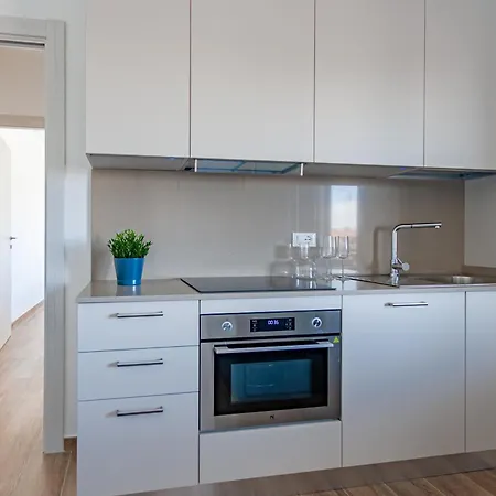 Apartament Ltapartments -bilocale Con Parcheggio A 10 Minuti Dalla Torre *